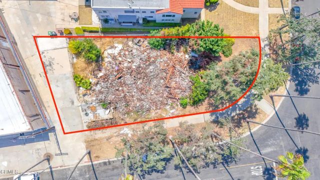 4357 Victoria Park, Los Angeles, CA 90019