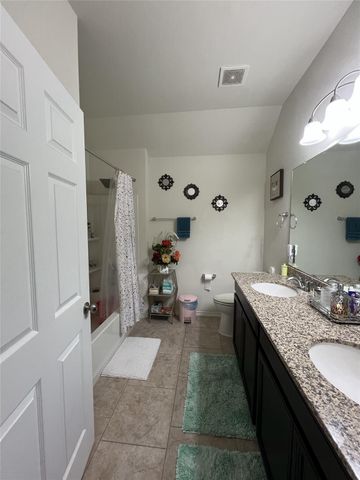 2327 Cherrington Woods Lane, Richmond, TX 77469