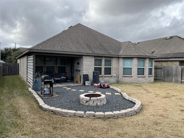 2327 Cherrington Woods Lane, Richmond, TX 77469