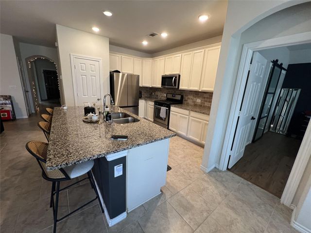 2327 Cherrington Woods Lane, Richmond, TX 77469