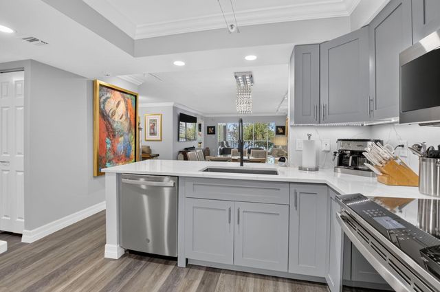 14111 Royal Vista Drive 207, Delray Beach, FL 33484