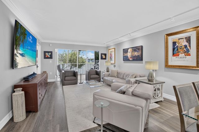 14111 Royal Vista Drive 207, Delray Beach, FL 33484