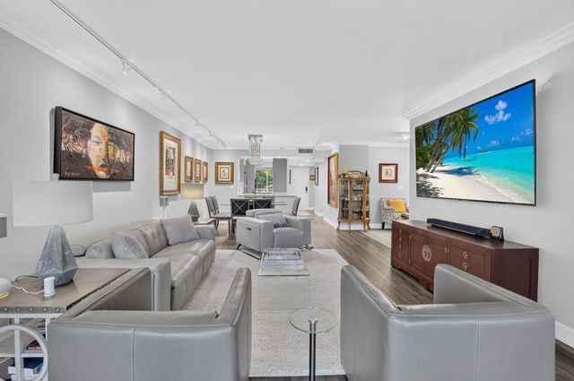 14111 Royal Vista Drive 207, Delray Beach, FL 33484
