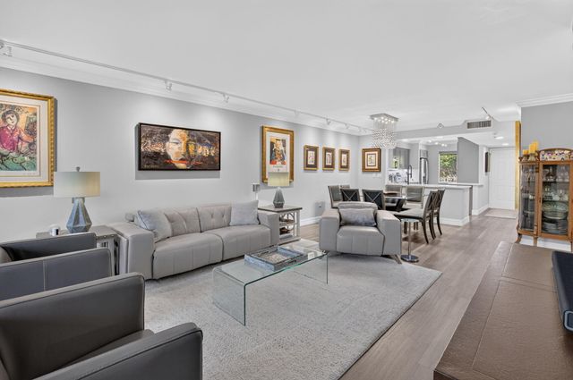 14111 Royal Vista Drive 207, Delray Beach, FL 33484