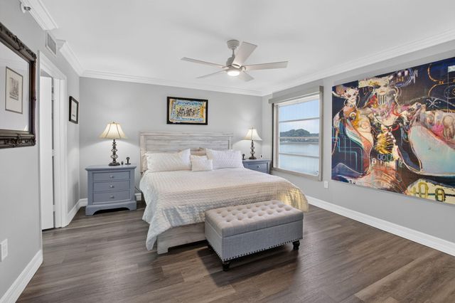 14111 Royal Vista Drive 207, Delray Beach, FL 33484