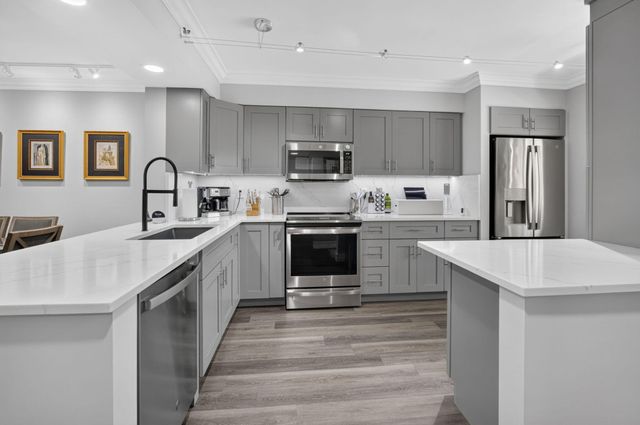 14111 Royal Vista Drive 207, Delray Beach, FL 33484