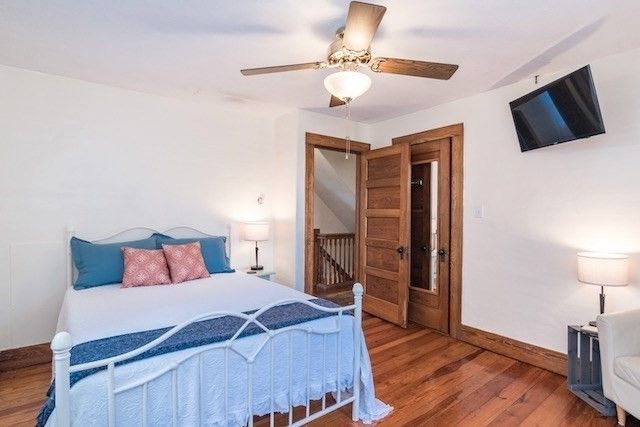 115 West St, Hadley, MA 01035