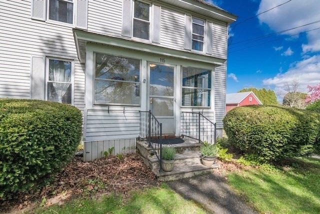 115 West St, Hadley, MA 01035