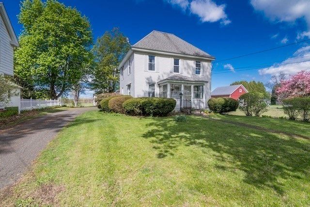 115 West St, Hadley, MA 01035