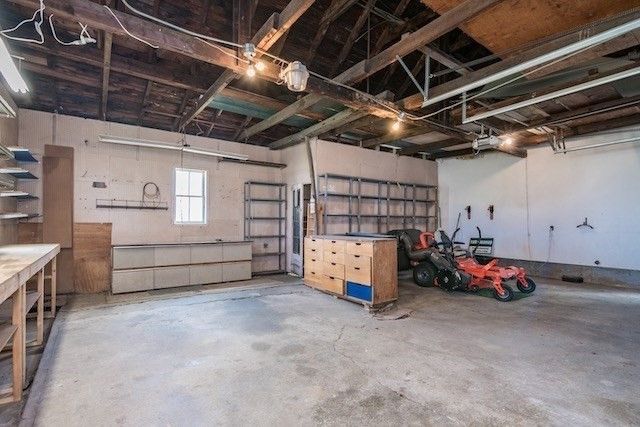 115 West St, Hadley, MA 01035