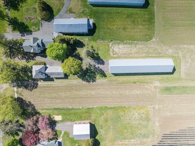 115 West St, Hadley, MA 01035