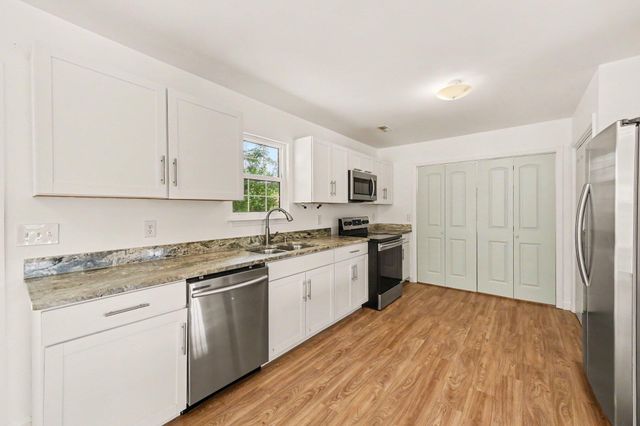 1006 Fiall Street, Charleston, SC 29407