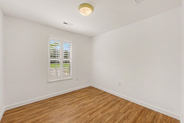 1006 Fiall Street, Charleston, SC 29407