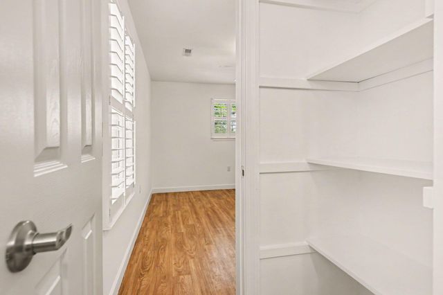 1006 Fiall Street, Charleston, SC 29407