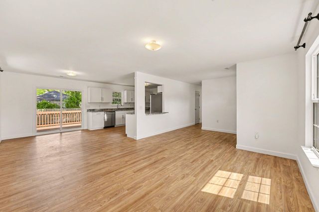 1006 Fiall Street, Charleston, SC 29407