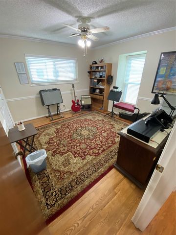 140 Oakridge RD, Georgetown, TX 78628