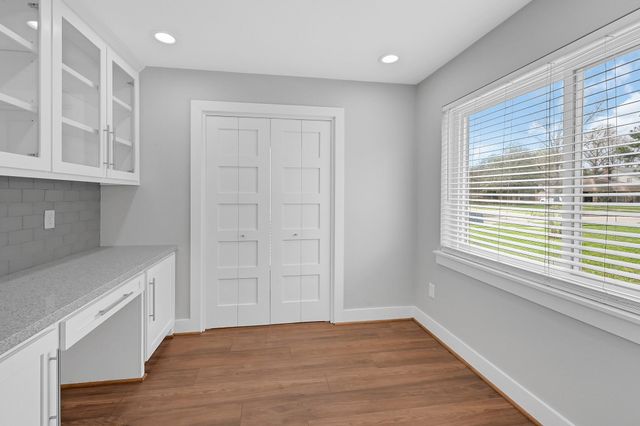 4738 Whispering Falls Drive, Houston, TX 77084