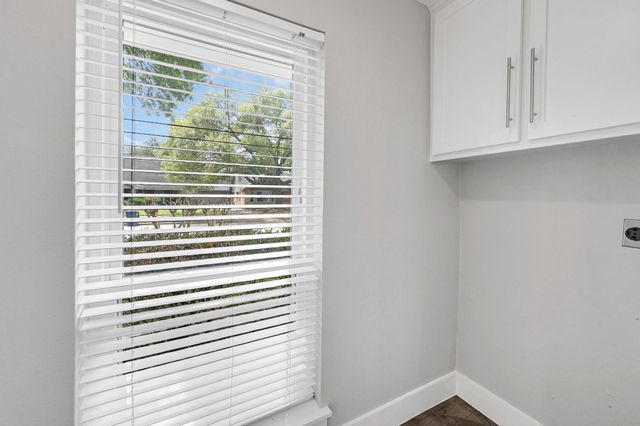 4738 Whispering Falls Drive, Houston, TX 77084