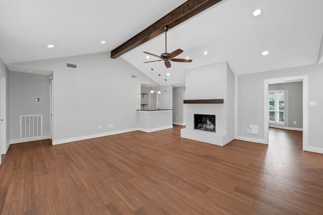 4738 Whispering Falls Drive, Houston, TX 77084