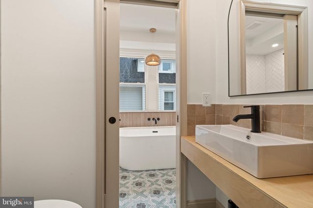 53 E COLLINGSWOOD AVE, Haddon Township, NJ 08107