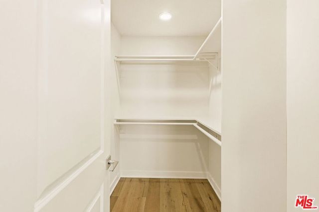 1026 S Windsor Boulevard, Los Angeles, CA 90019