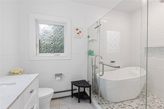126 Second Street, Newport, RI 02840