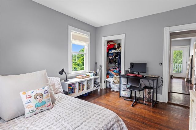 126 Second Street, Newport, RI 02840
