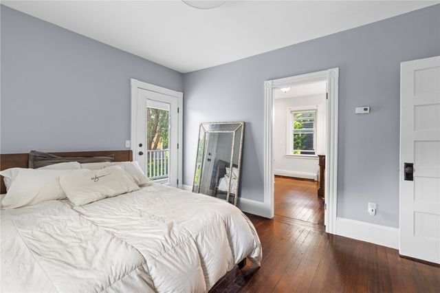 126 Second Street, Newport, RI 02840
