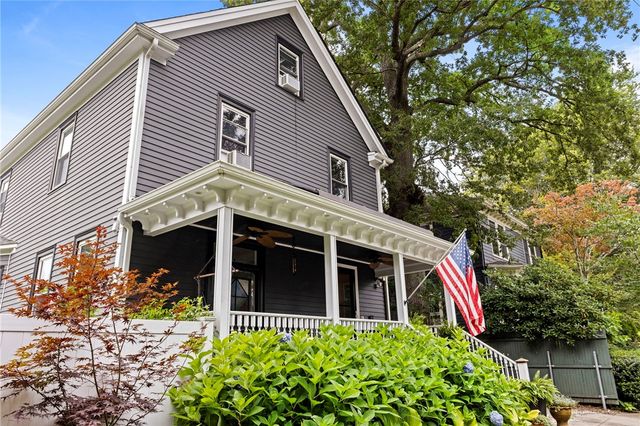 126 Second Street, Newport, RI 02840