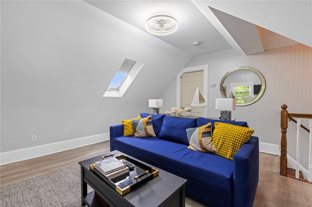 126 Second Street, Newport, RI 02840