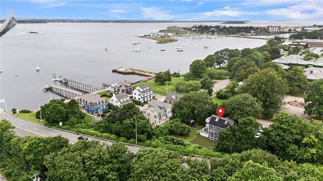 126 Second Street, Newport, RI 02840