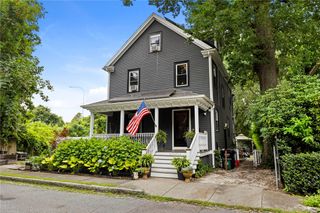 126 Second Street, Newport, RI 02840