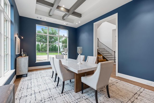 827 Rocky River Road, Houston, TX 77056