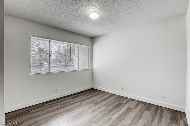 4770 Topaz Street 14, Las Vegas, NV 89121
