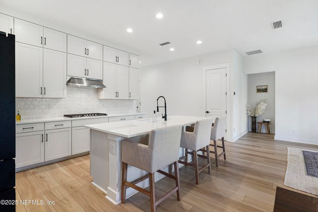 38 SOMERVILLE Drive, Ponte Vedra, FL 32081