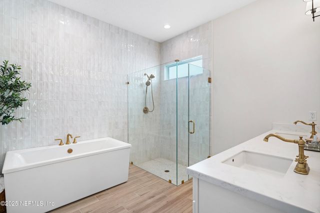 38 SOMERVILLE Drive, Ponte Vedra, FL 32081