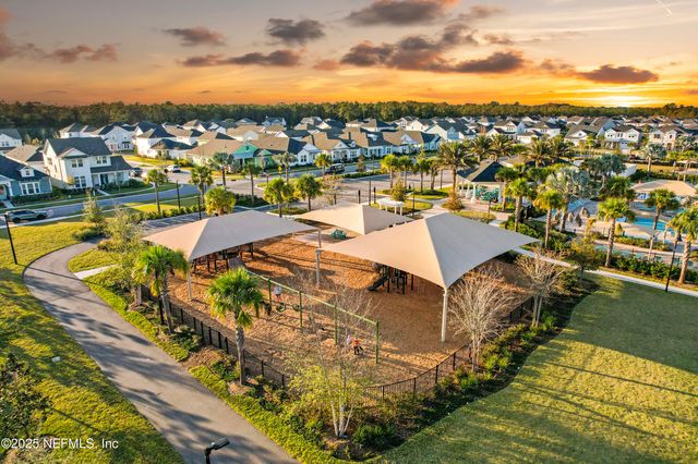 38 SOMERVILLE Drive, Ponte Vedra, FL 32081