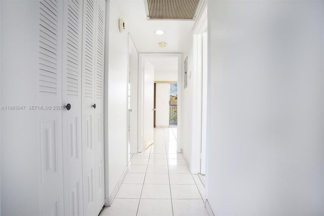 1301 SW 135th Terrace 413J, Pembroke Pines, FL 33027