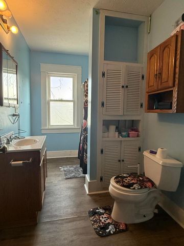 414 & 416 E Court Street 414 & 416 E Court Street, Sidney, OH 45365