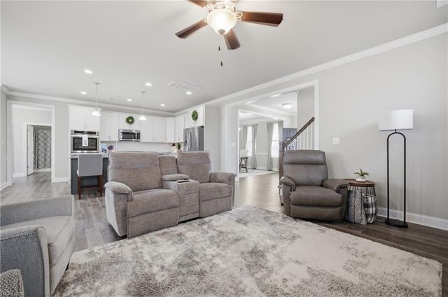 316 Moorland WAY, Moyock, NC 27958