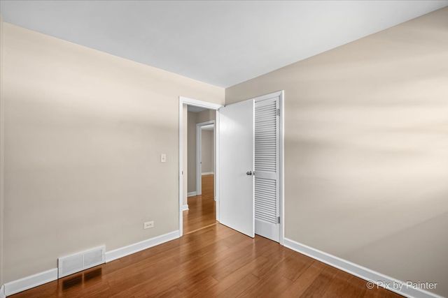 824 Skyline Drive, Barrington, IL 60010