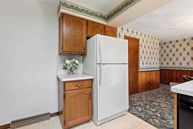 3005 N ABENDROTH STREET, Appleton, WI 54914