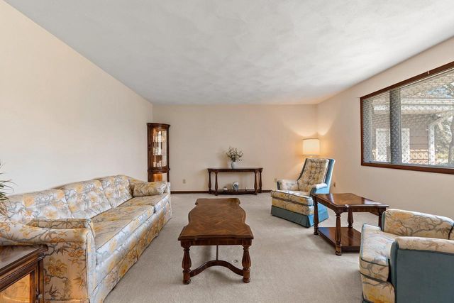 3005 N ABENDROTH STREET, Appleton, WI 54914