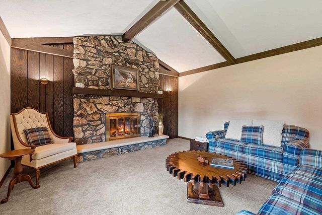 3005 N ABENDROTH STREET, Appleton, WI 54914