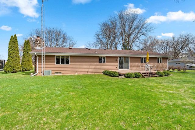 3005 N ABENDROTH STREET, Appleton, WI 54914