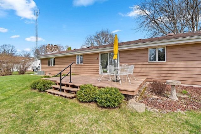 3005 N ABENDROTH STREET, Appleton, WI 54914