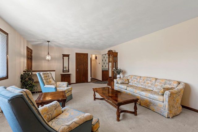 3005 N ABENDROTH STREET, Appleton, WI 54914