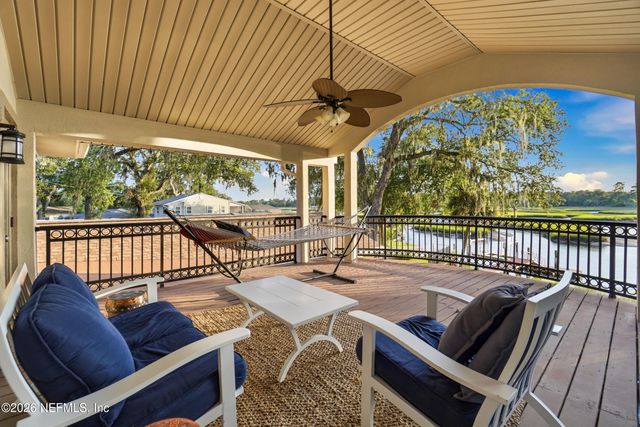 1722 HAMMOCK Circle W, Jacksonville, FL 32225