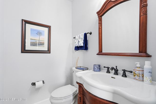 1722 HAMMOCK Circle W, Jacksonville, FL 32225