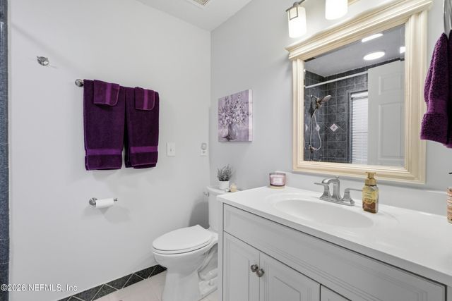 1722 HAMMOCK Circle W, Jacksonville, FL 32225